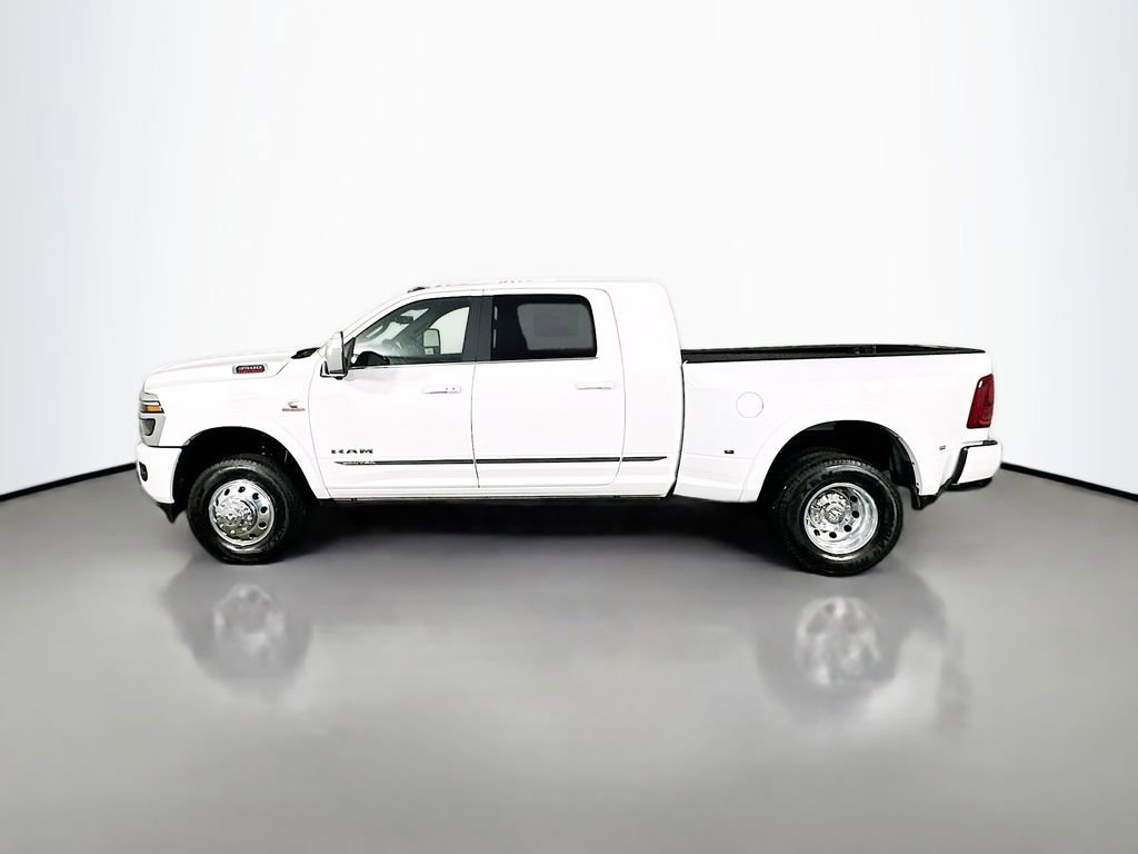 New 2026 RAM 3500 Limited image 4