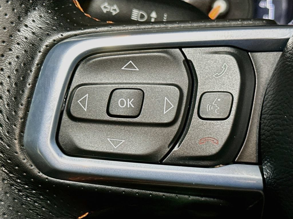 Certified 2023 Jeep Gladiator Mojave w/ LED Lighting Group AWD/4WD image 33