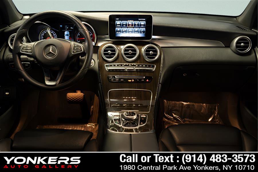 Used 2018 Mercedes-Benz GLC 300 4MATIC image 24