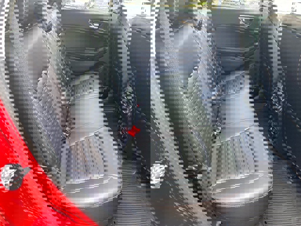 Used 2024 Ford Edge SEL w/ Convenience Package image 23