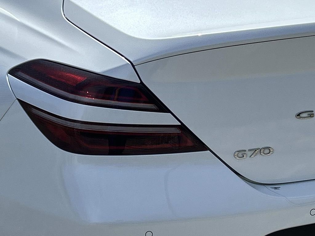 Used 2023 Genesis G70 2.0T w/ Sport Prestige Package image 13