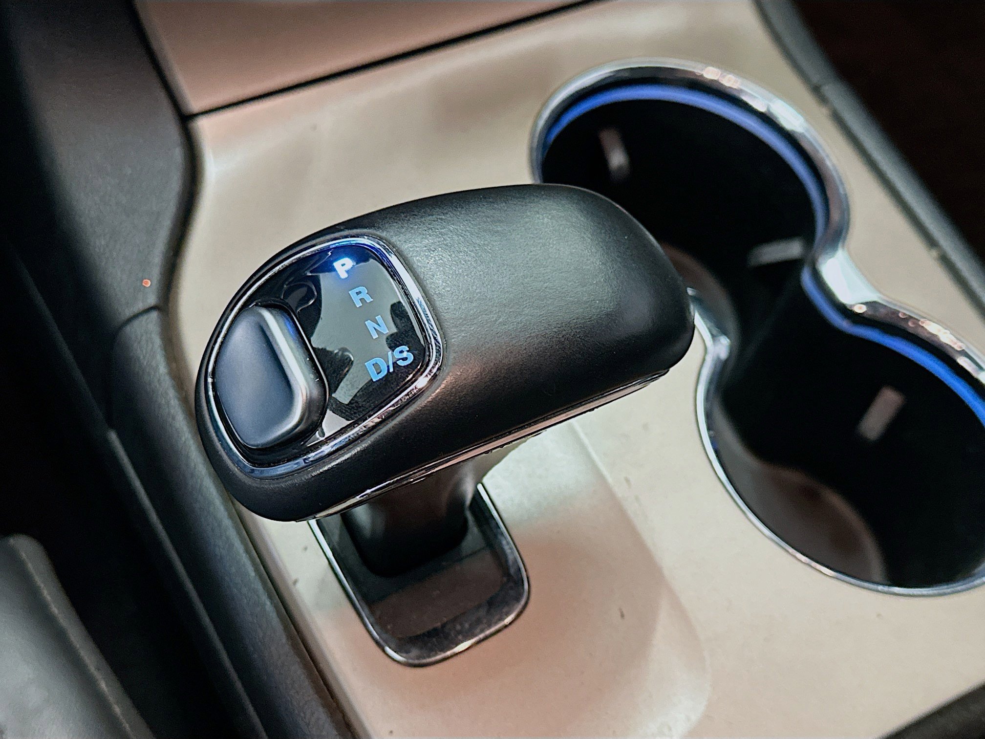 Used 2015 Jeep Grand Cherokee Altitude image 23