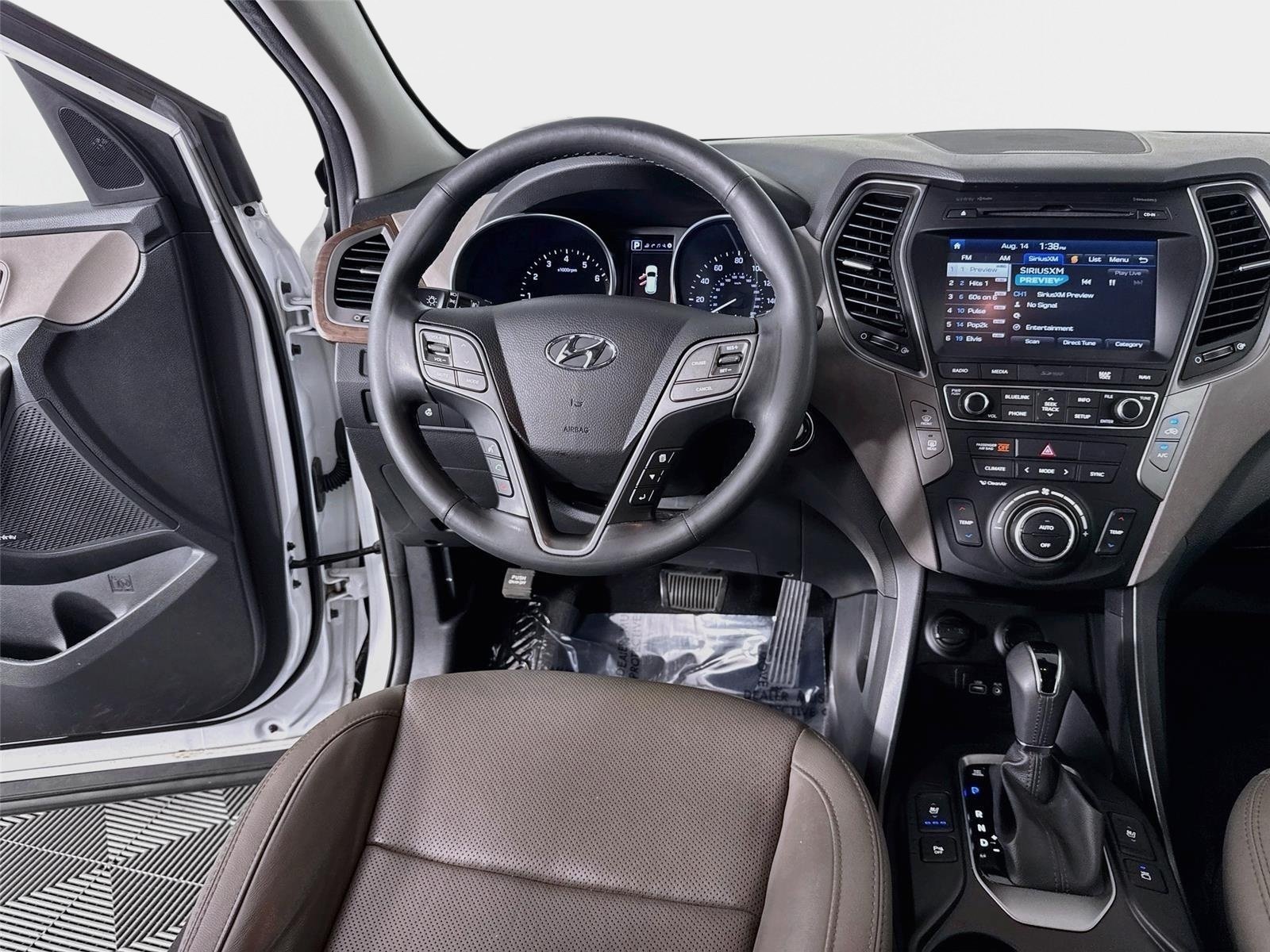 Used 2018 Hyundai Santa Fe Sport FWD image 25
