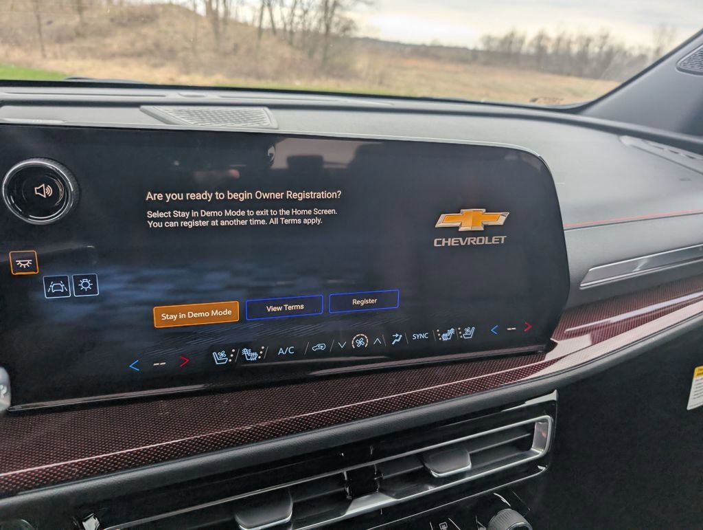 New 2026 Chevrolet Traverse RS AWD/4WD image 20