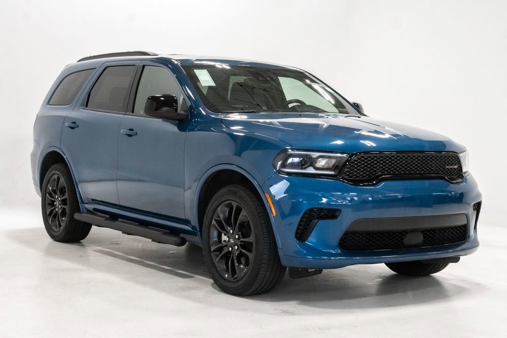 Certified 2024 Dodge Durango SXT w/ SXT Blacktop Group image 6