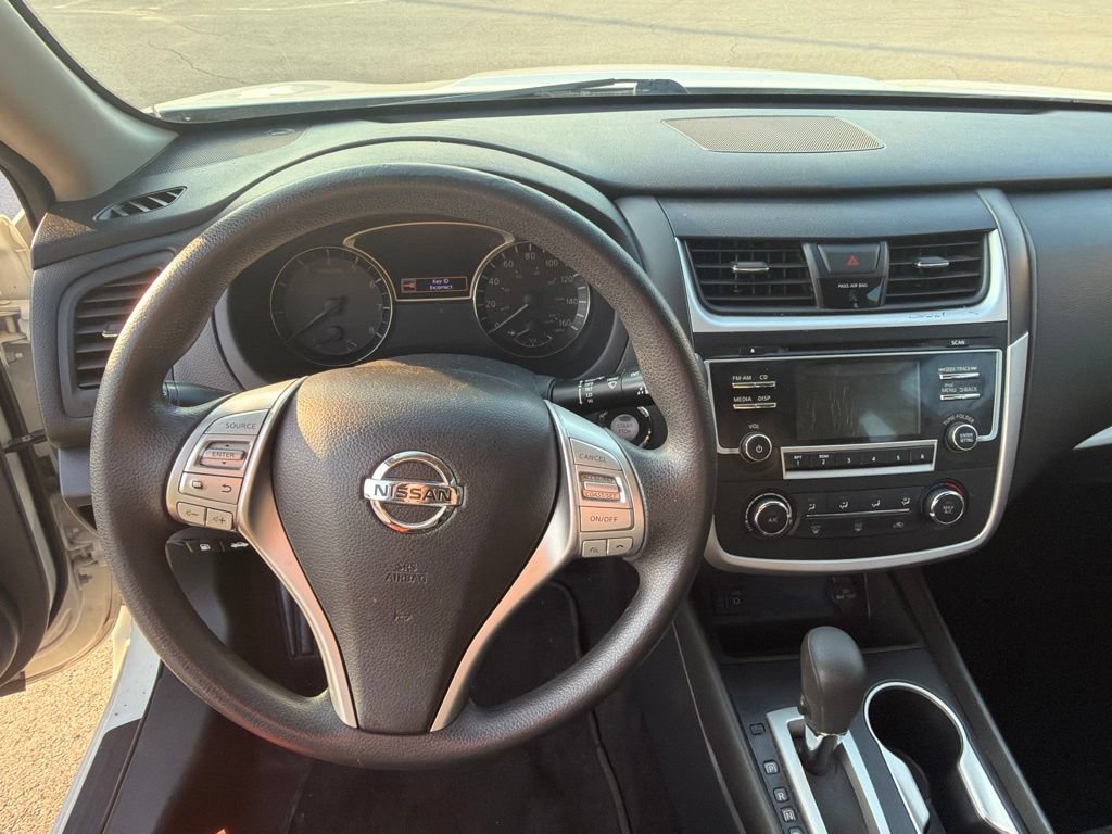 Used 2018 Nissan Altima 2.5 S w/ S Convenience Package FWD image 9