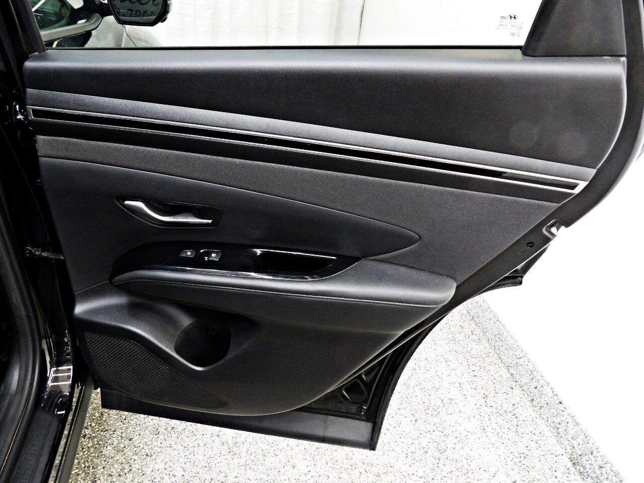 Used 2022 Hyundai Tucson Limited image 12