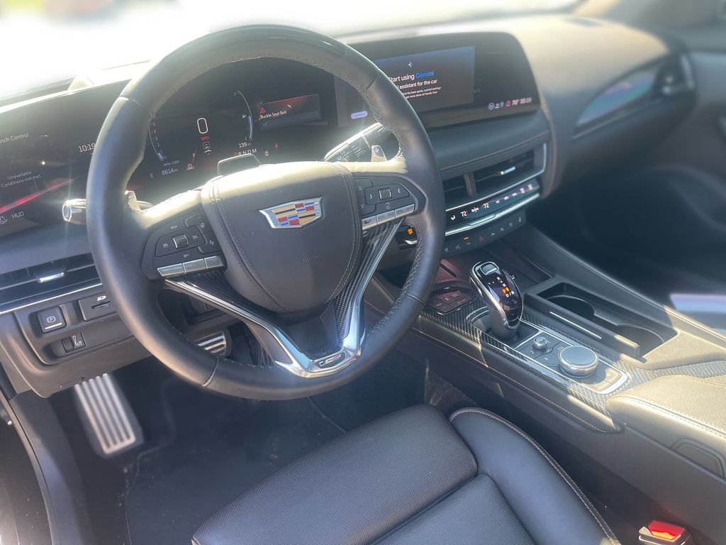 Certified 2025 Cadillac CT5 V w/ Technology Package AWD/4WD image 7