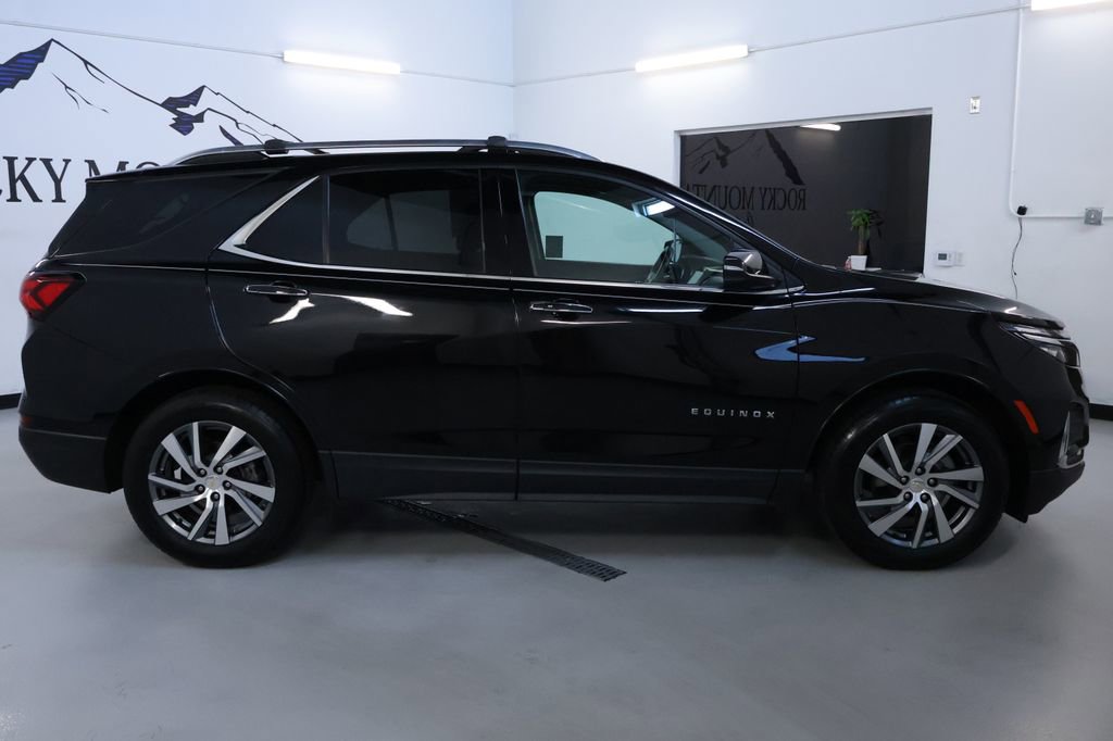 Used 2022 Chevrolet Equinox Premier AWD/4WD image 8