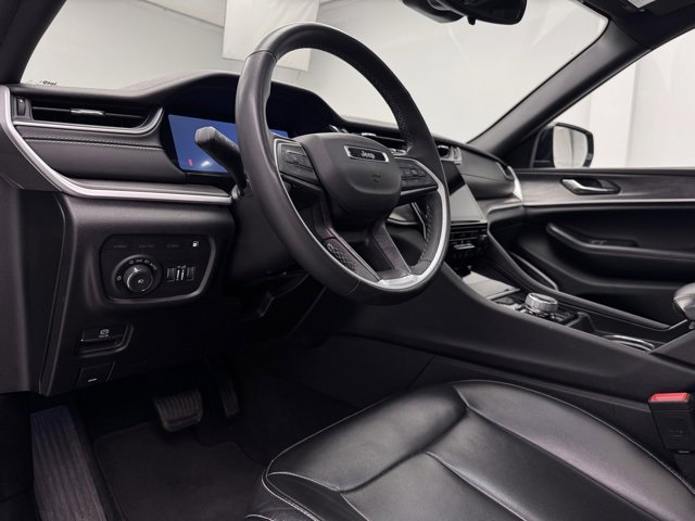 Used 2024 Jeep Grand Cherokee Limited 4xe image 18