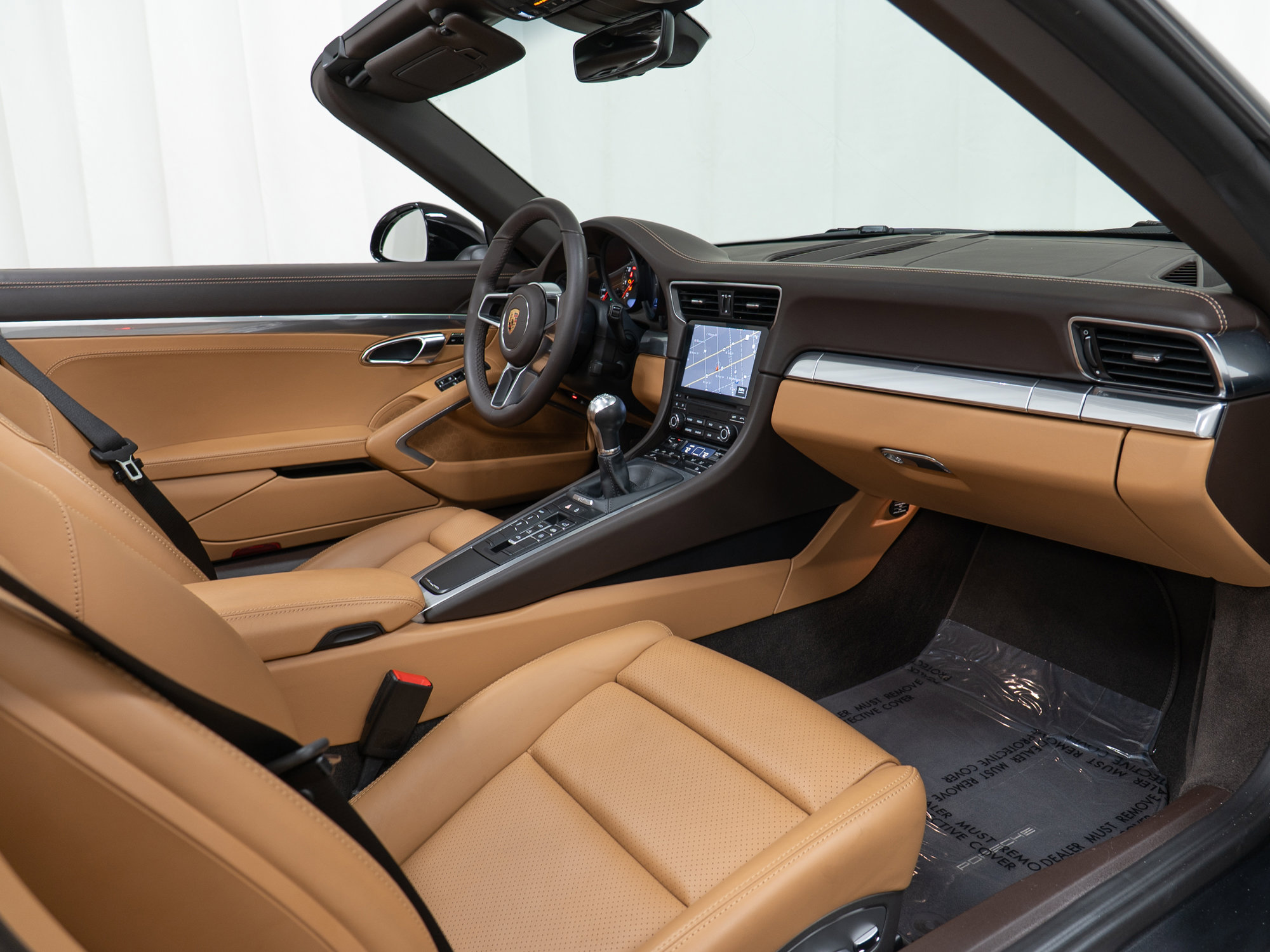 Certified 2019 Porsche 911 Carrera image 24