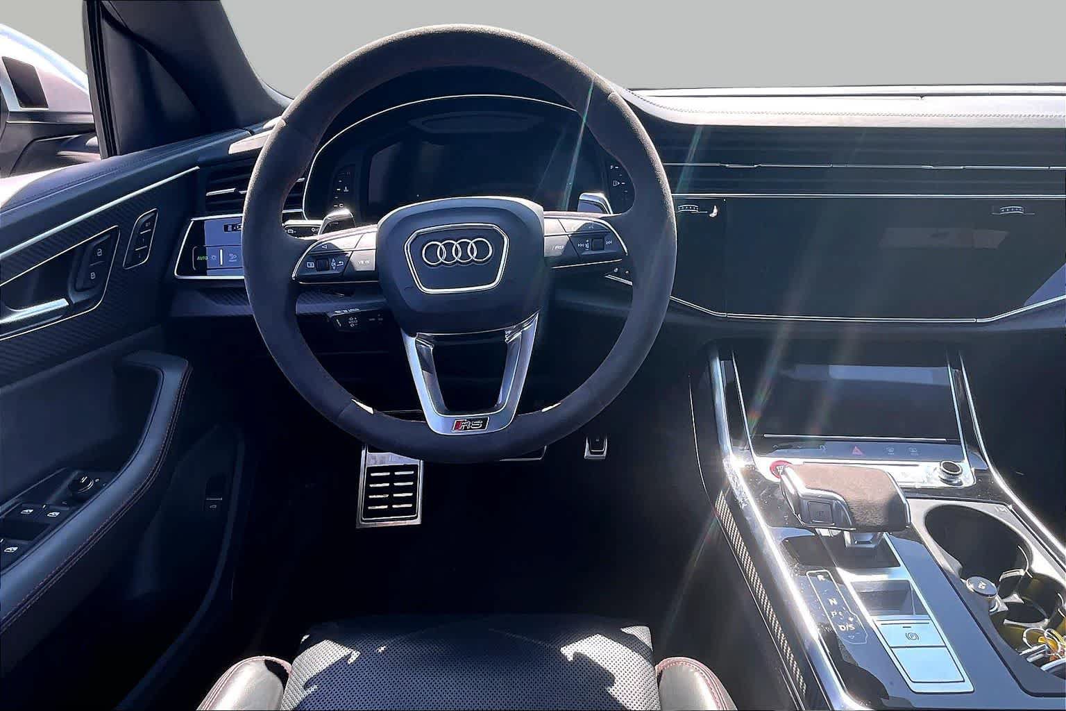 Used 2023 Audi RS Q8 AWD/4WD image 6