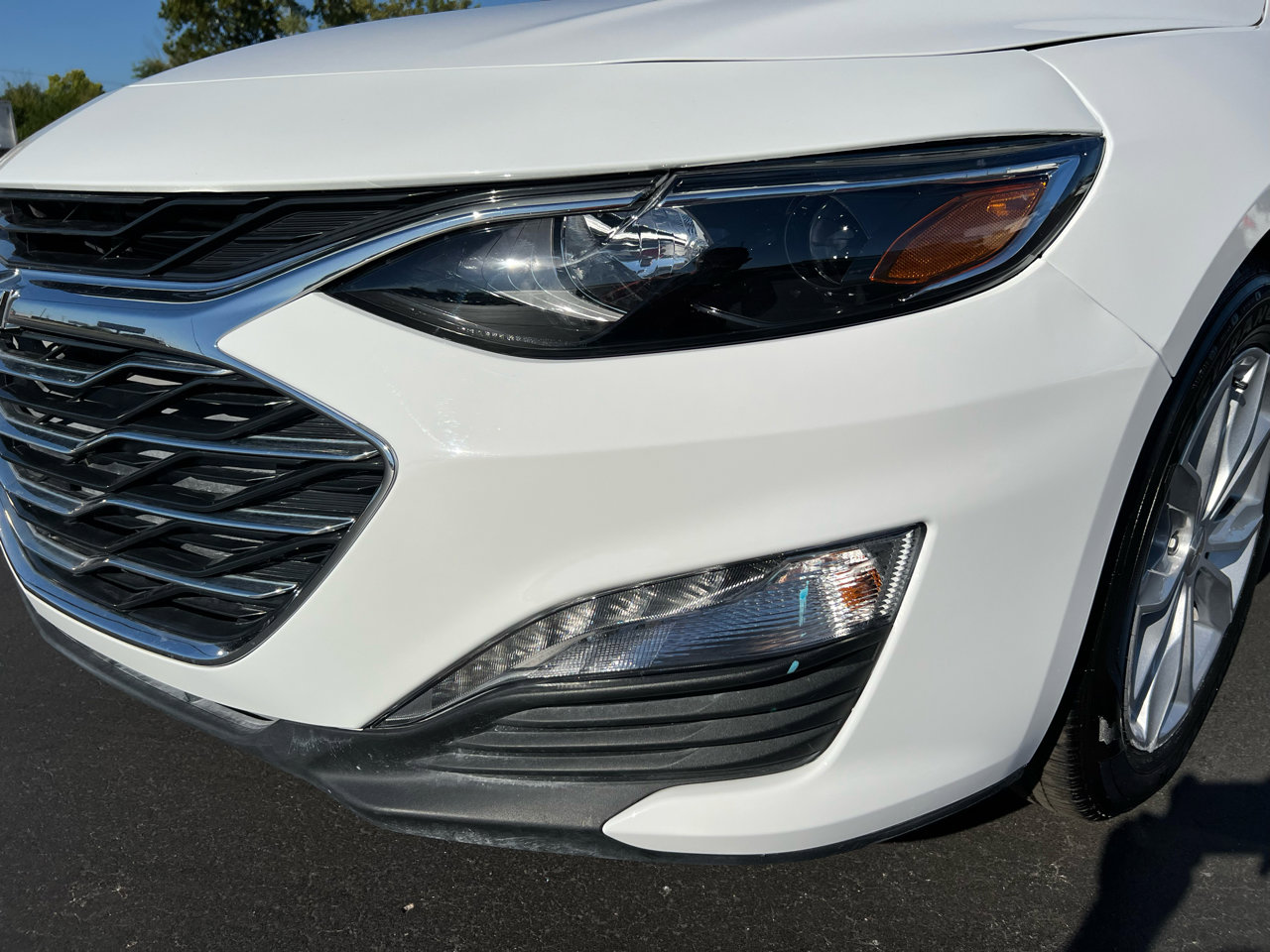 Used 2025 Chevrolet Malibu LT image 12