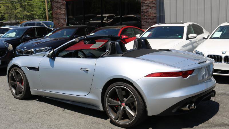Used 2015 Jaguar F-TYPE S RWD image 6