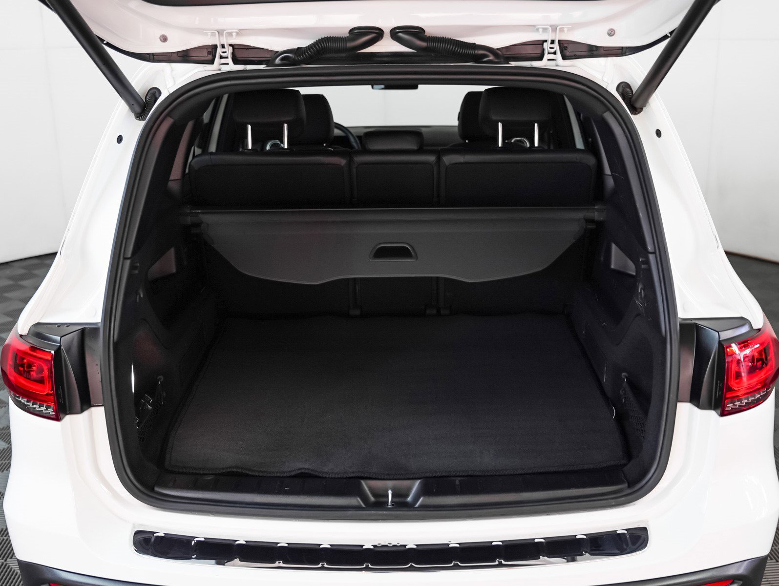 Certified 2023 Mercedes-Benz EQB 350 4MATIC SUV image 12