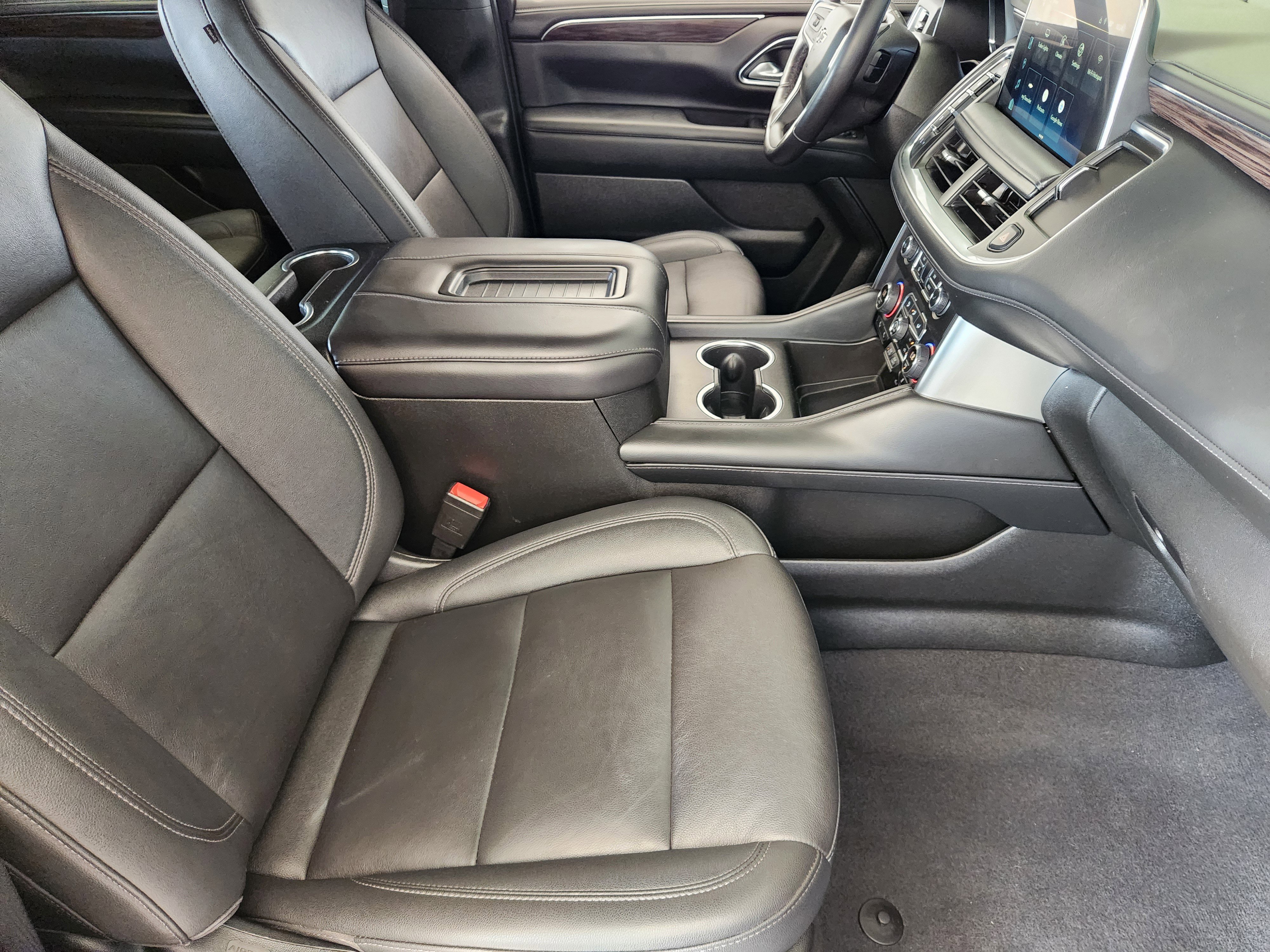 Used 2022 Chevrolet Tahoe Z71 AWD/4WD image 14