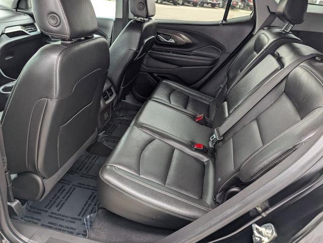 Used 2024 GMC Terrain SLT image 18