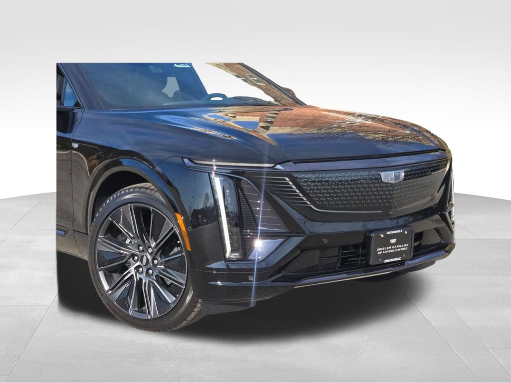 New 2026 Cadillac Lyriq Signature Sport AWD/4WD image 2