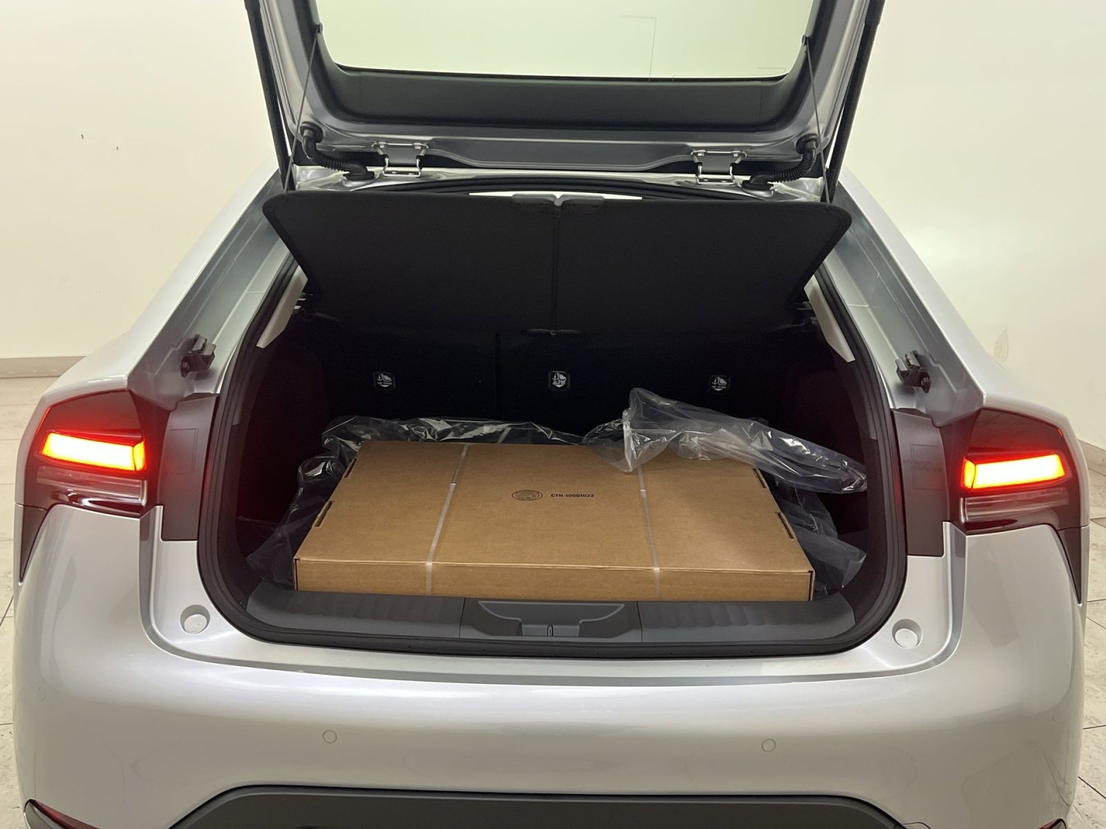 New 2026 Toyota Prius SE image 19