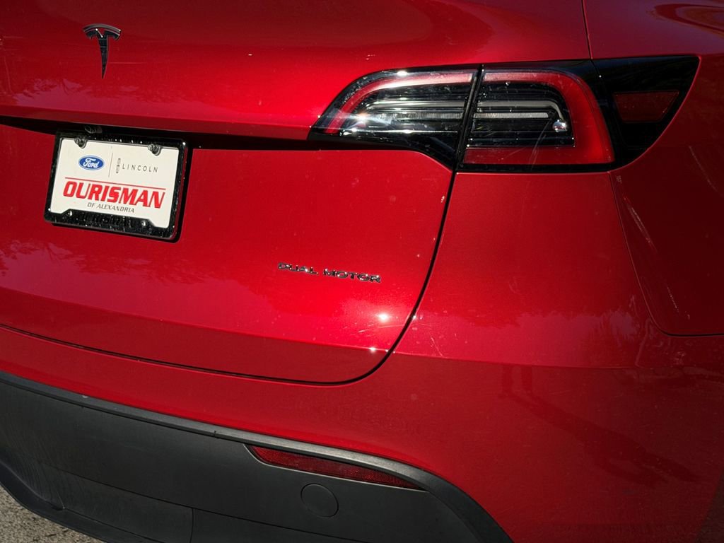 Used 2023 Tesla Model Y Long Range AWD/4WD image 27