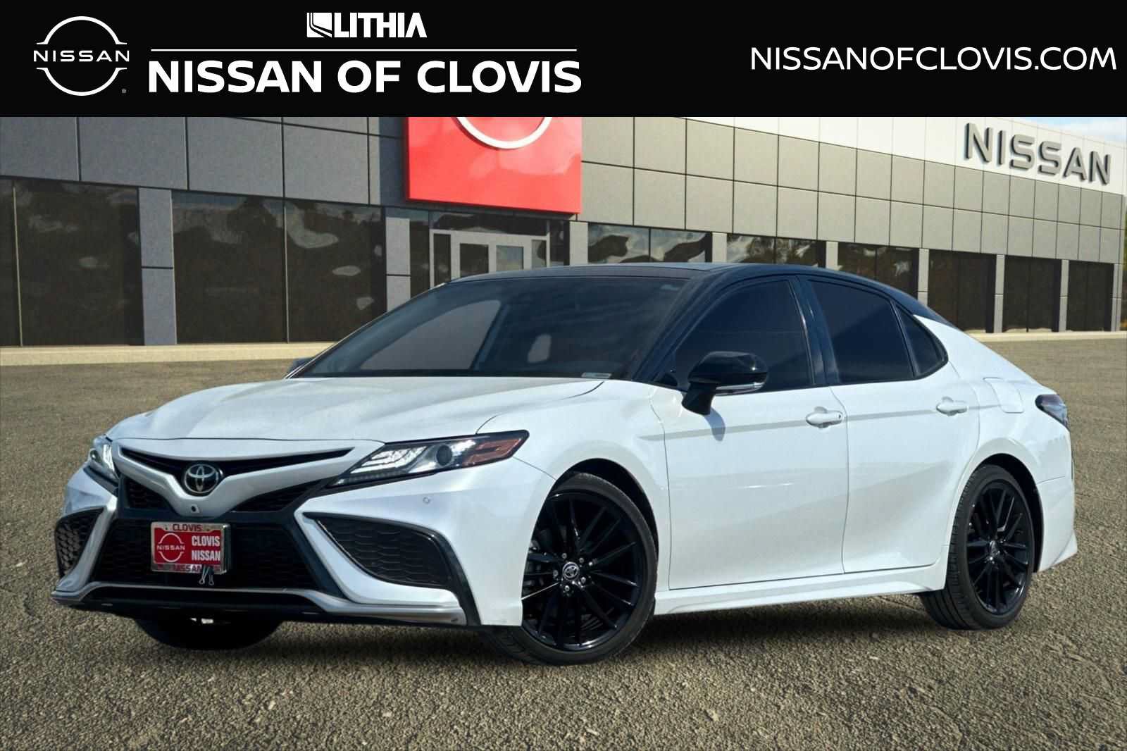 Used 2022 Toyota Camry XSE w/ Navigation Package FWD video 1