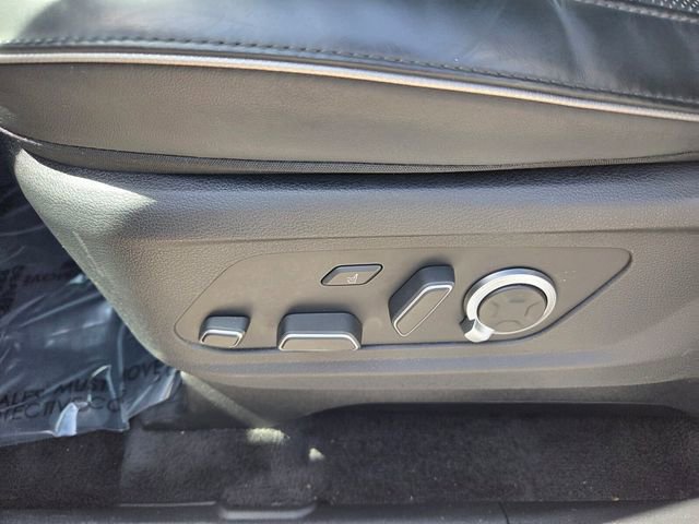Used 2024 Hyundai Palisade Calligraphy FWD image 4