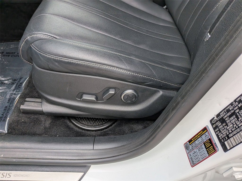 Used 2024 Genesis GV80 2.5T image 14