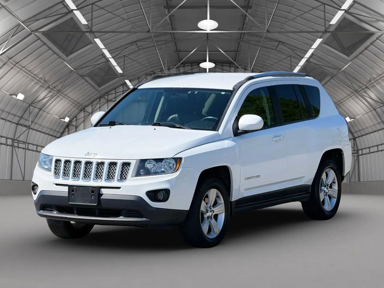Used 2014 Jeep Compass Latitude AWD/4WD image 6