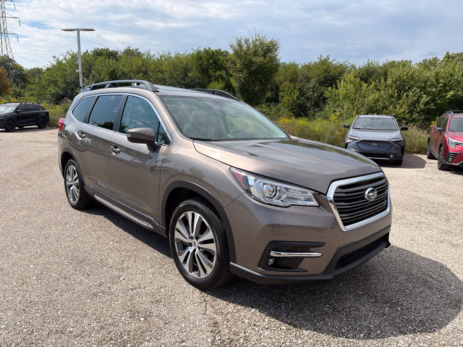 Used 2022 Subaru Ascent Limited w/ Technology Package AWD/4WD image 10