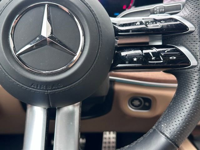 Used 2025 Mercedes-Benz GLS 450 4MATIC image 18