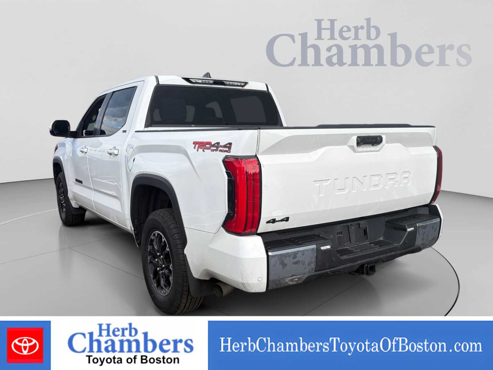 Used 2025 Toyota Tundra SR5 w/ TRD Off-Road Package AWD/4WD image 3