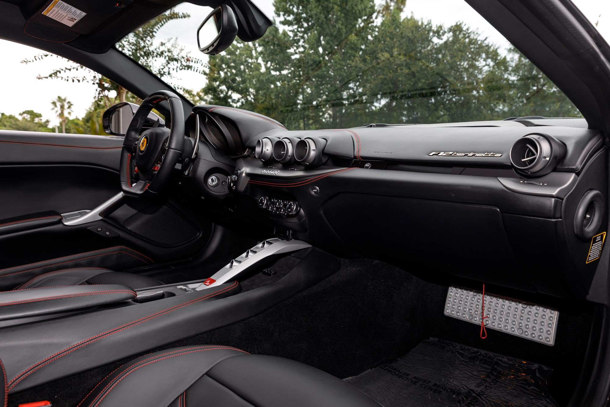 Used 2014 Ferrari F12 Berlinetta RWD image 42