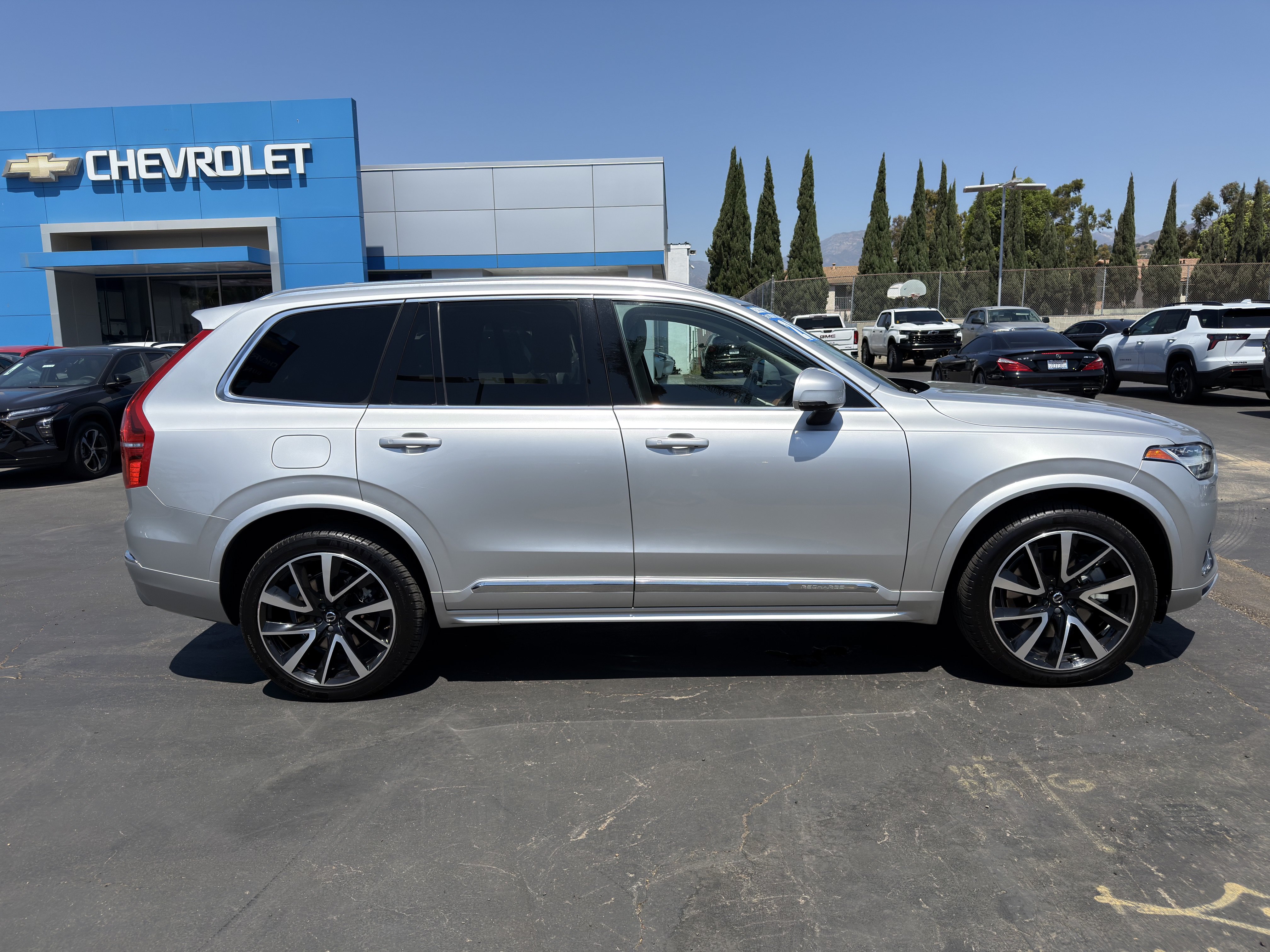 Used 2021 Volvo XC90 T8 Inscription Expression w/ Advanced Package AWD/4WD image 9