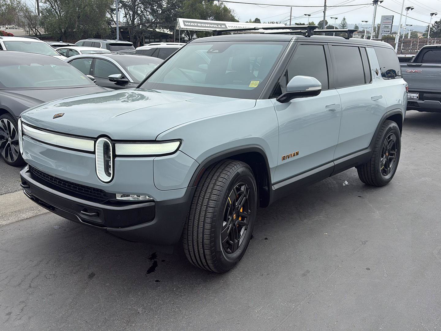 Used 2022 Rivian R1S Launch Edition AWD/4WD image 2