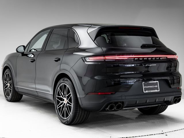 New 2026 Porsche Cayenne image 3