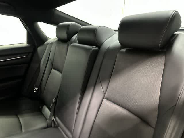 Used 2022 Honda Accord Sport image 14