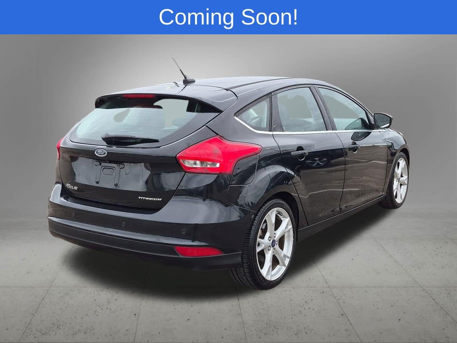 Used 2015 Ford Focus Titanium w/ Titanium Technology Package FWD image 6