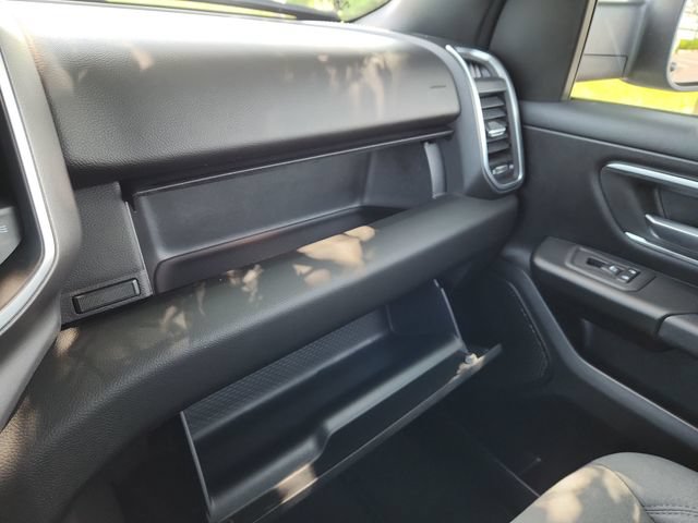 Used 2025 RAM 1500 Big Horn AWD/4WD image 46