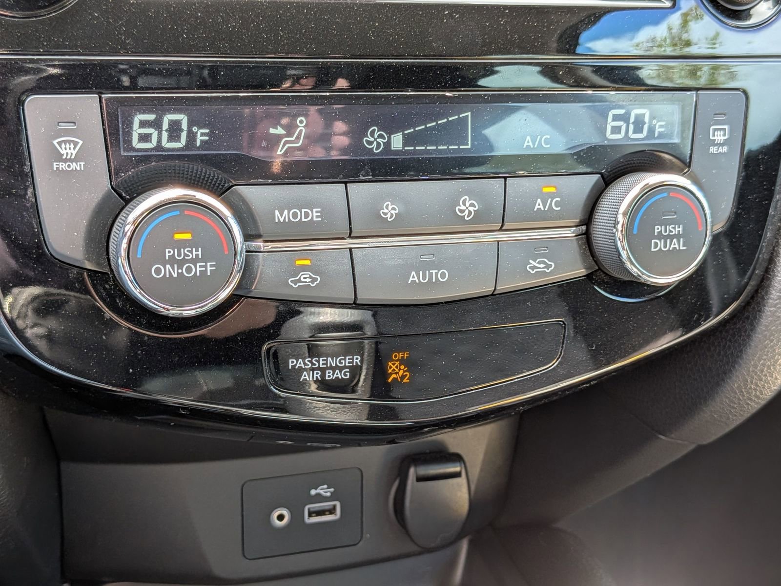 Used 2022 Nissan Rogue Sport SV image 24