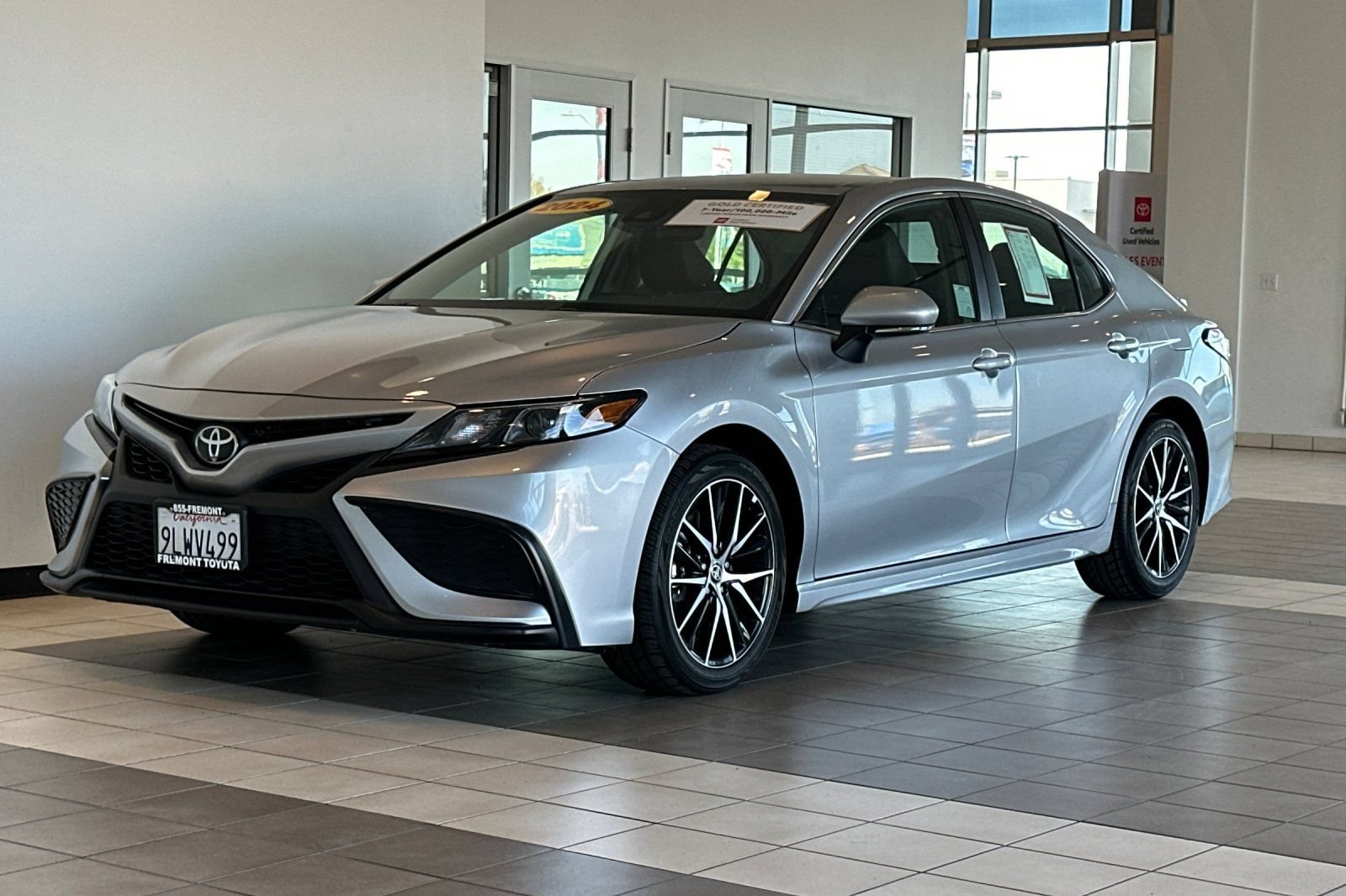 Certified 2024 Toyota Camry SE FWD image 8