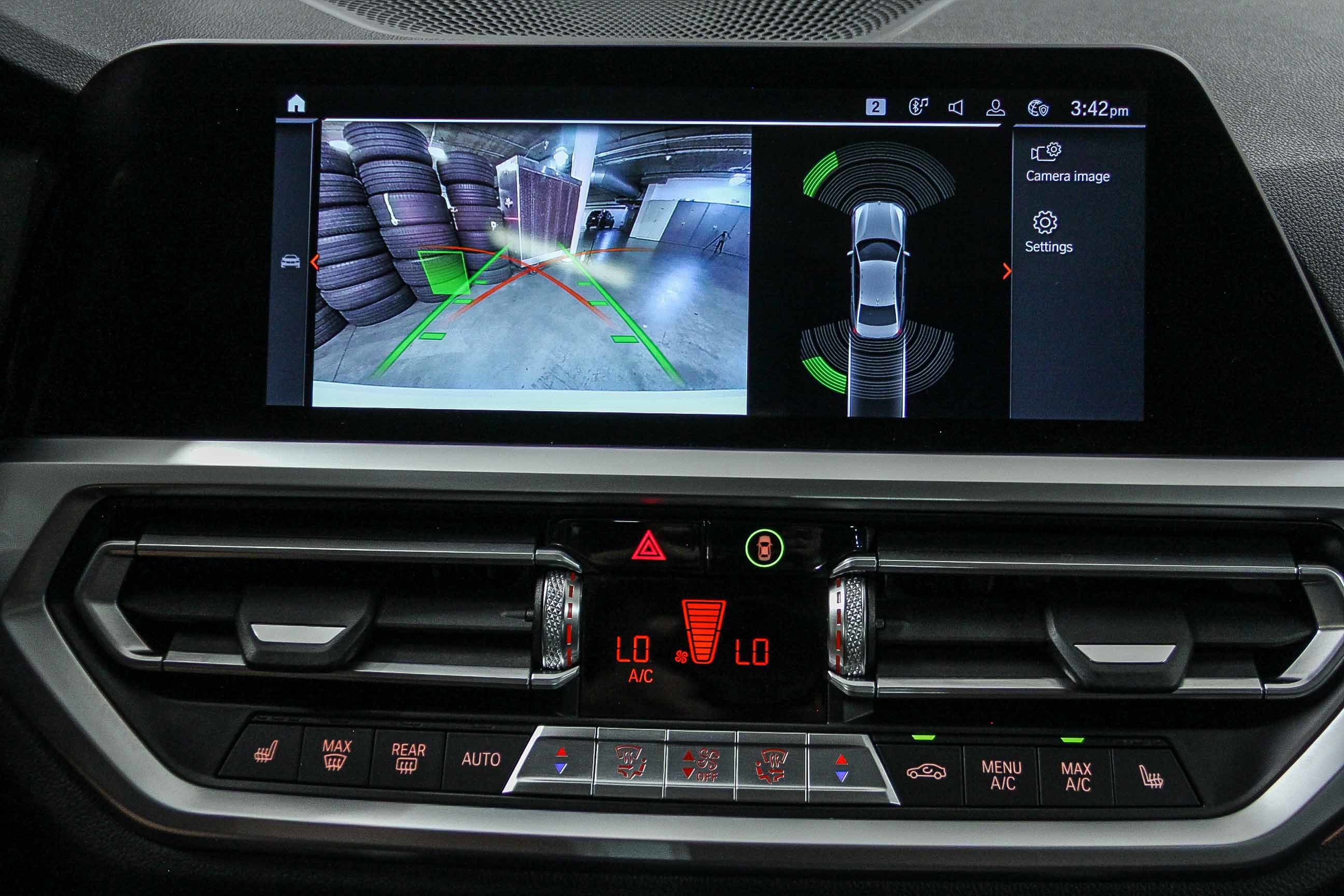 Used 2021 BMW 330i Sedan w/ Convenience Package image 23