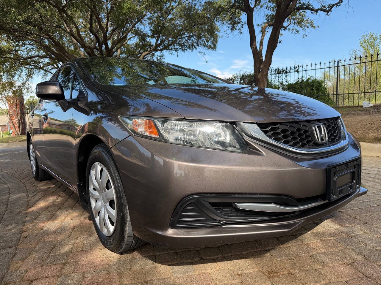 Used 2013 Honda Civic LX image 1