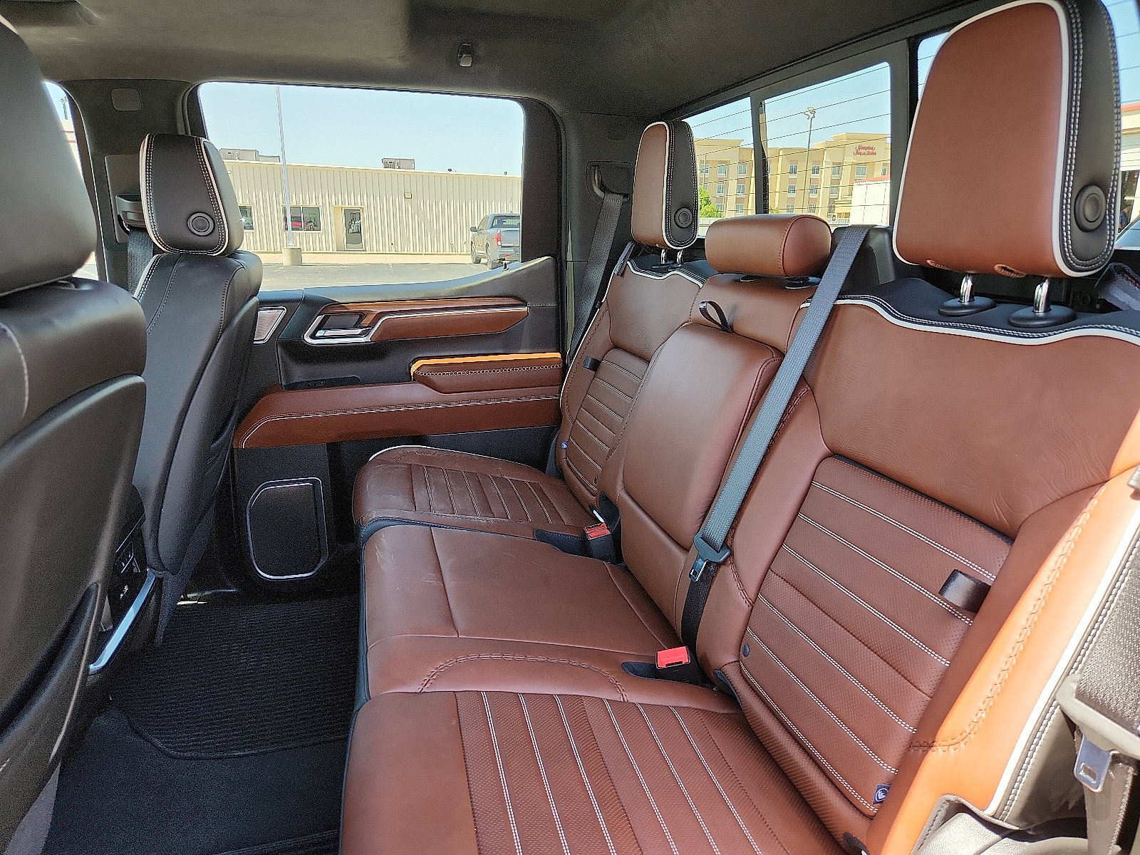 Used 2024 GMC Sierra 1500 Denali Ultimate image 8