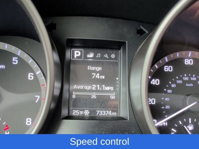 Used 2018 Hyundai Santa Fe SE image 23