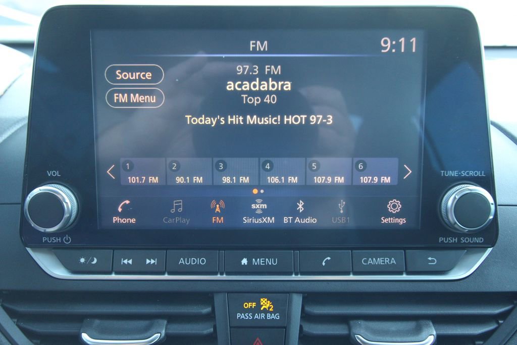 Used 2021 Nissan Altima 2.5 SR w/ SR Premium Package image 31