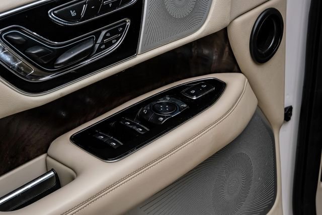 Used 2018 Lincoln Navigator L Reserve w/ Technology Package AWD/4WD image 48