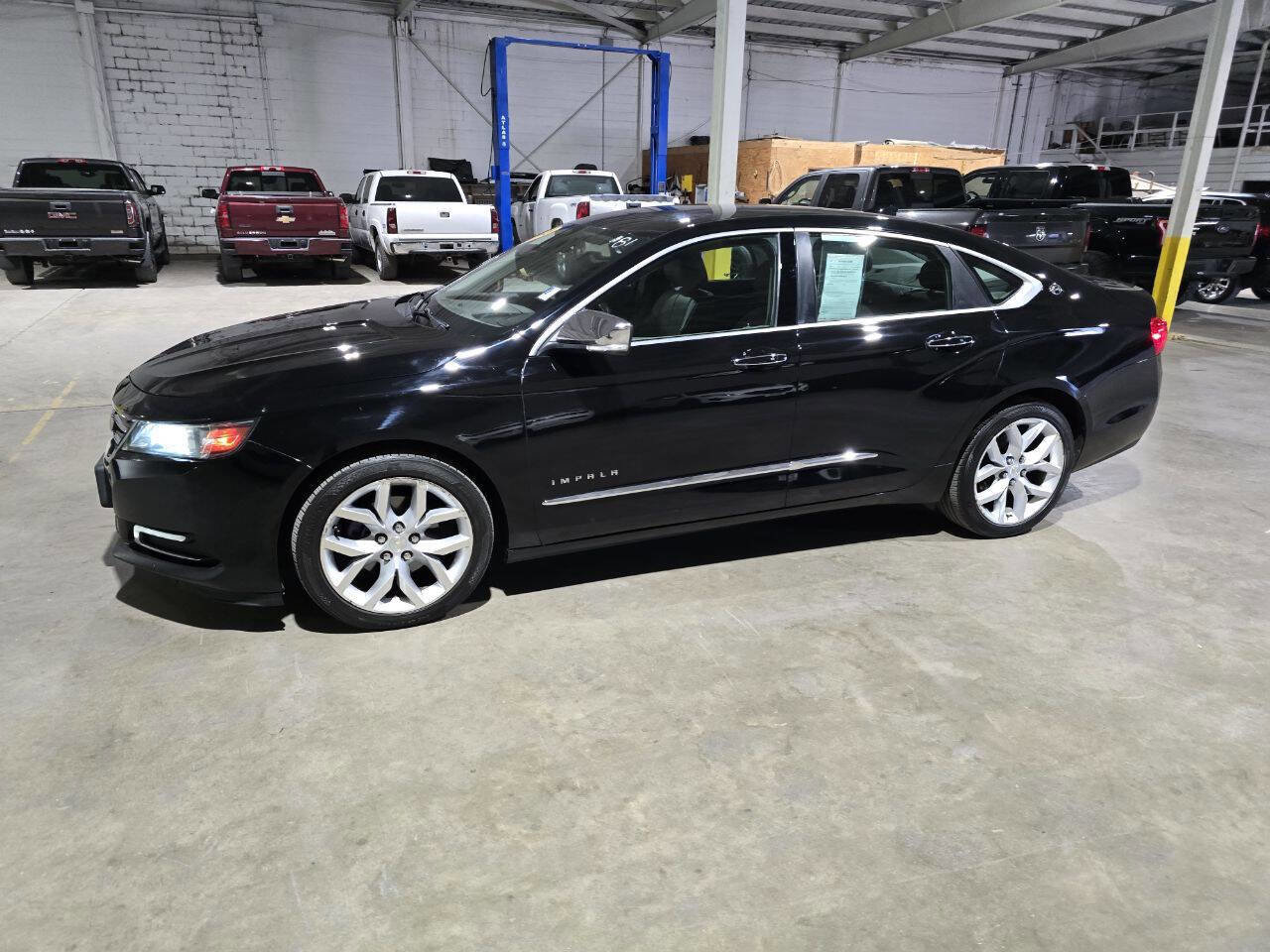 Used 2015 Chevrolet Impala LTZ image 1