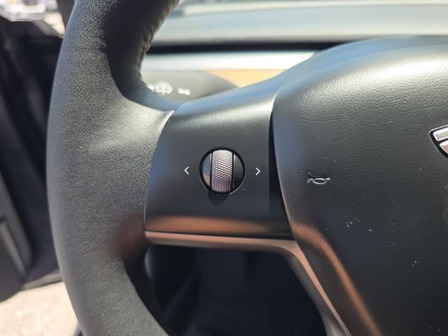 Used 2023 Tesla Model 3 Standard Range RWD image 24