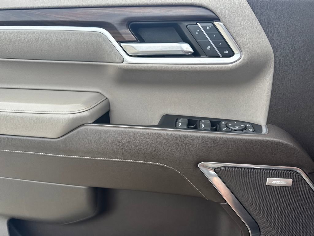 Used 2022 GMC Sierra 1500 SLT w/ SLT Premium Package image 18