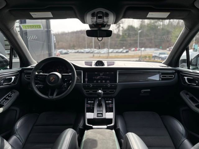 Used 2023 Porsche Macan GTS image 27